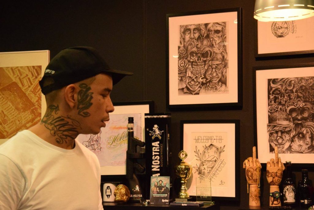 blackswordtattooapeldoorn1