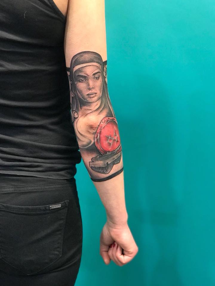 girlfacestattoo2