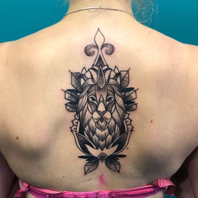black-and-grey-lion-tattoo
